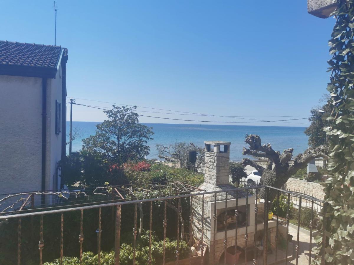 Romantic Apartment For Two On The Sea Zambratija  Exterior foto